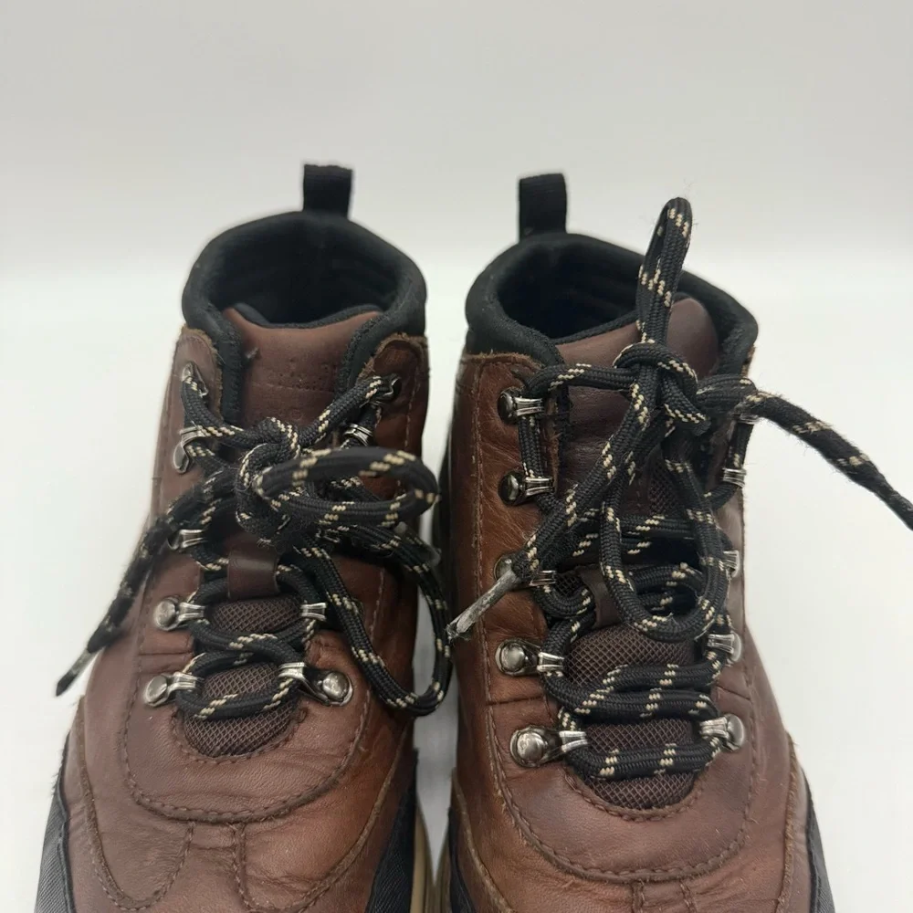 Timberland Back Road Hiker Leather boots Brown Black Boys Size 2